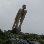 Statua intitolata Sogno Volando sulla strada per il rifugio Mont Fallère