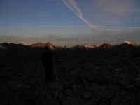Primi raggi di sole sul Monte Bianco