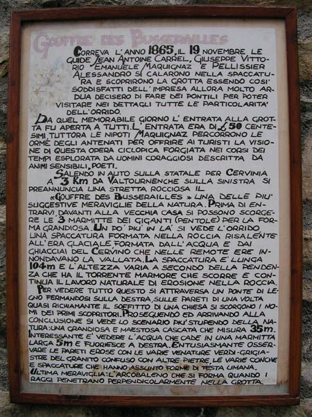 Cartello con la storia delle Gouffres des Busserailles